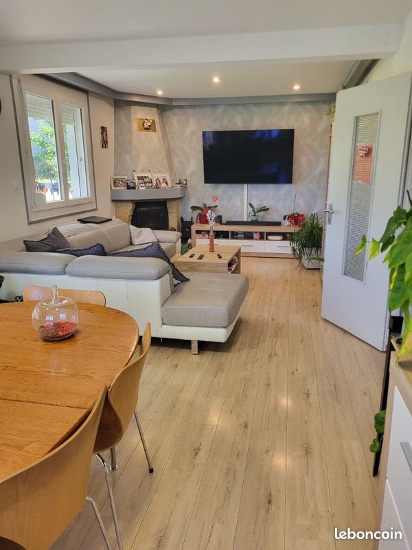 Maison à vendre, 140m², Thoiry