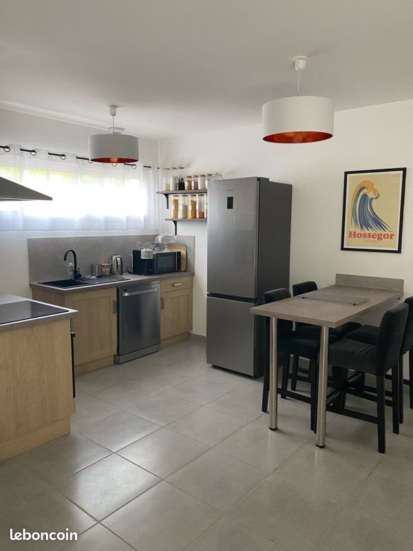 Maison à louer, 110m², Gan
