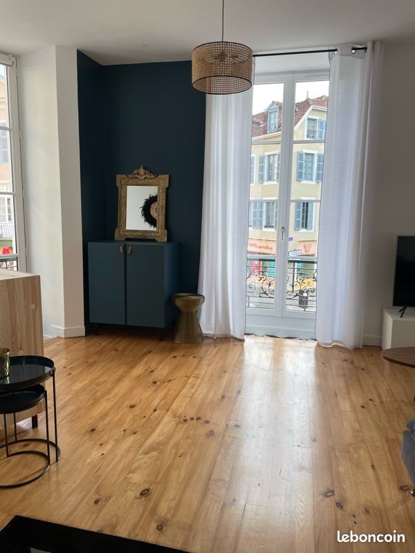 Appartement à louer, 63m², Pau