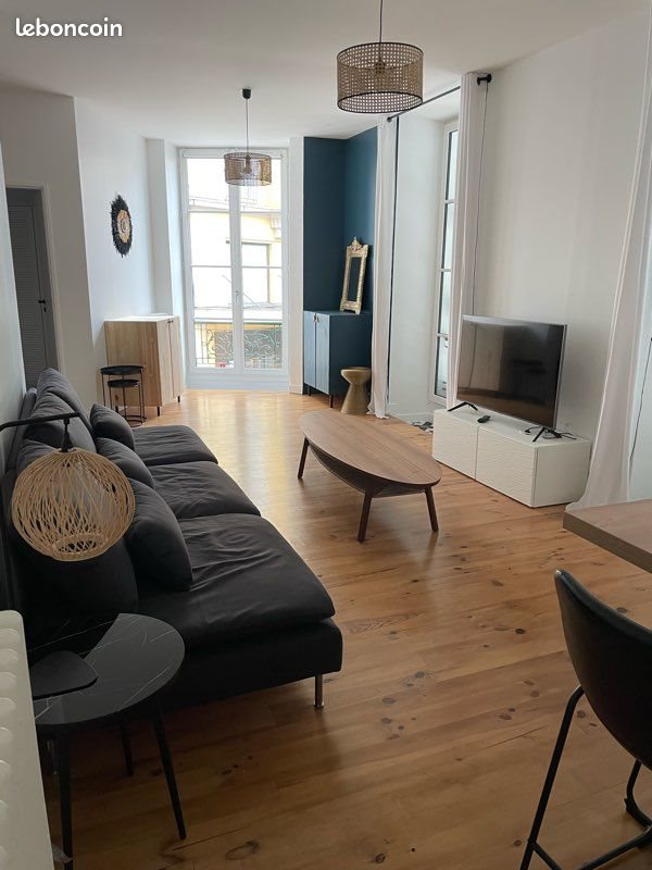 Appartement à louer, 63m², Pau
