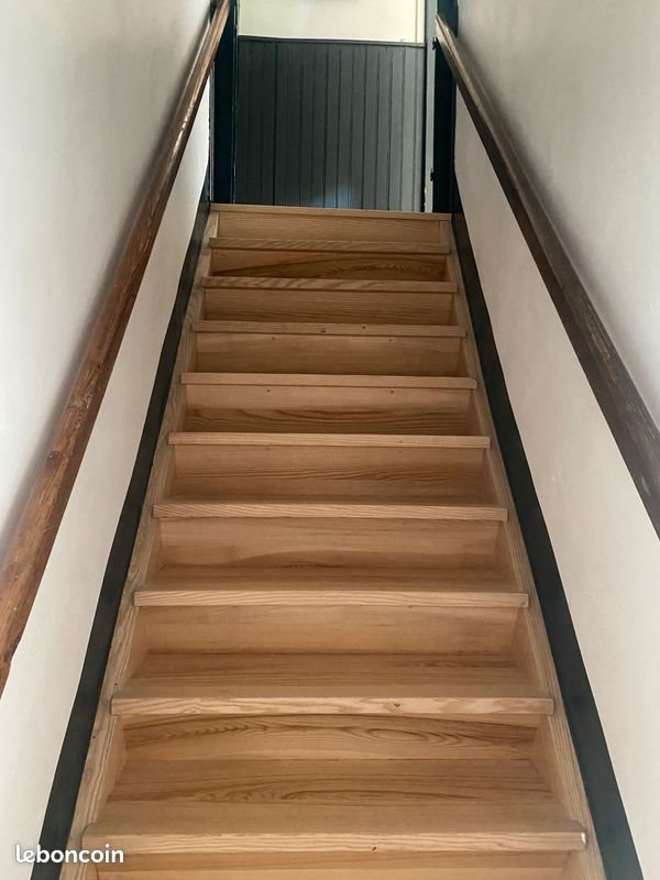 Maison à louer, 100m², Yenne