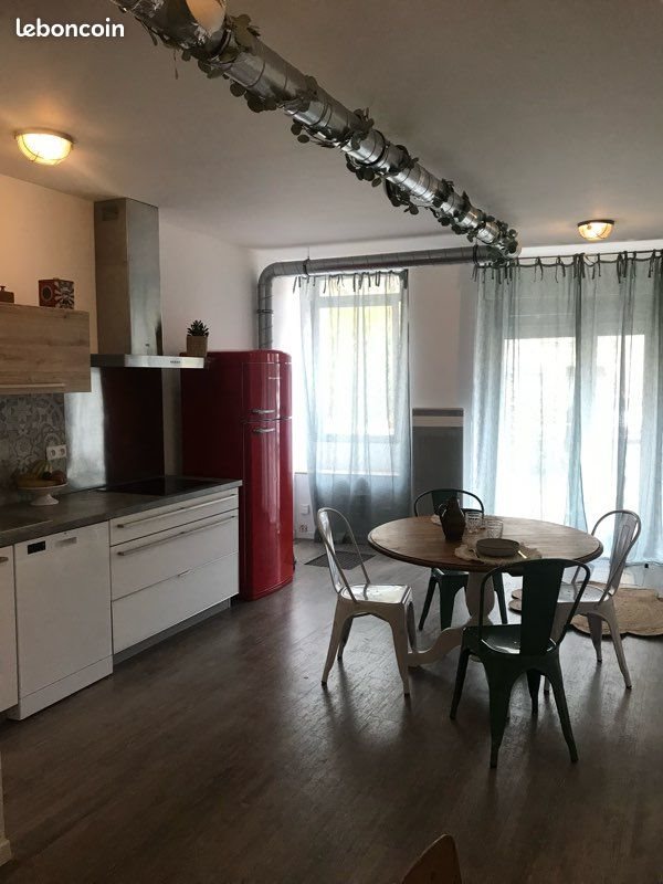 Appartement à louer, 69m², Pertuis