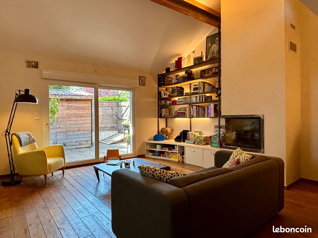 Maison à vendre, 156m², Lentilly