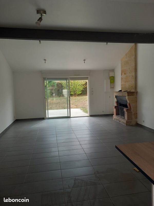 Maison à louer, 110m², Ambarès-et-Lagrave