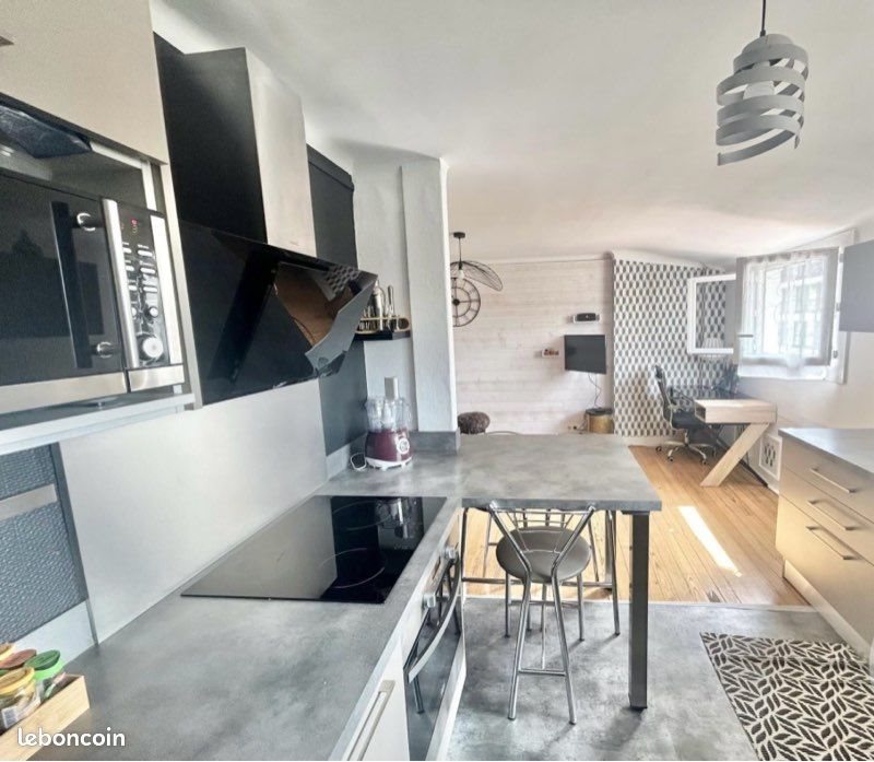 Appartement à louer, 46m², Pau