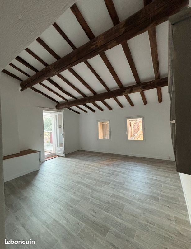Maison à louer, 120m², Bédoin