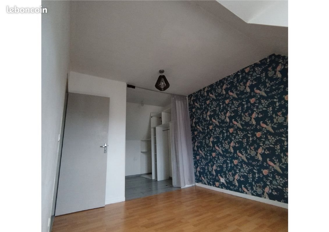 Maison à louer, 101m², Montreuil-le-Gast