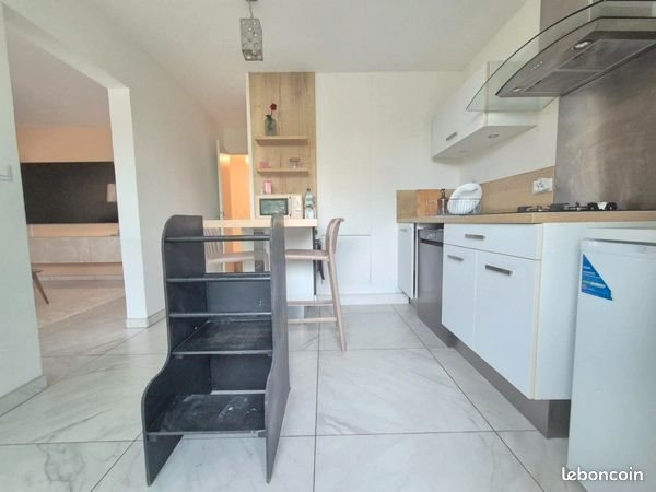 Appartement à vendre, 77m², Royan