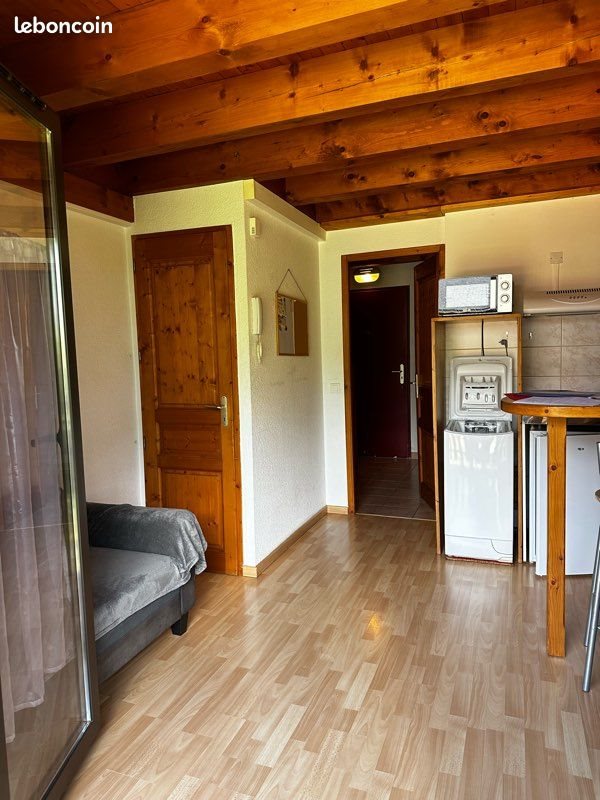 Appartement à louer, 35m², Saint-Avre