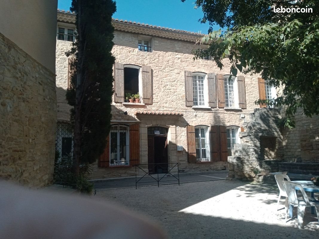Appartement à louer, 30m², Caromb