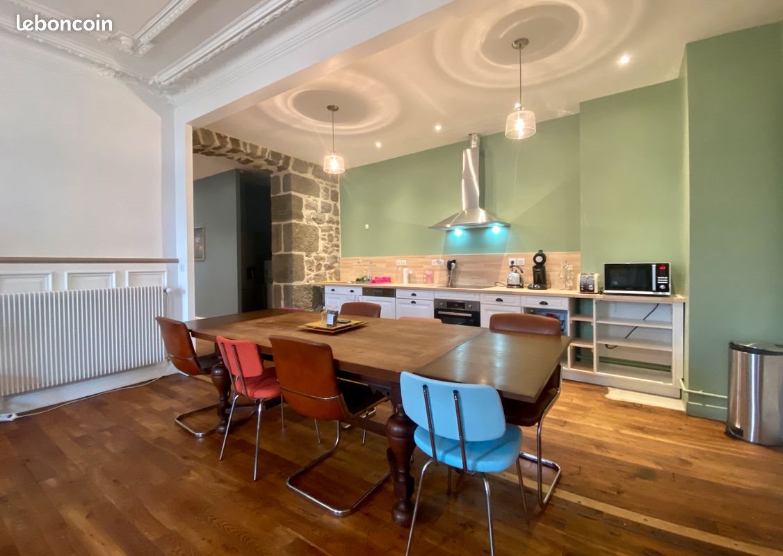 Appartement à louer, 160m², Le Puy-en-Velay