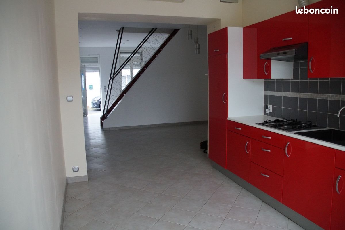 Maison à louer, 77m², Béthencourt