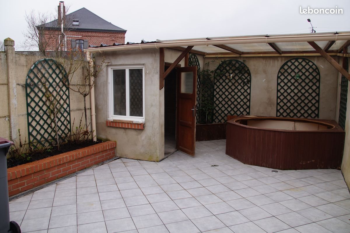 Maison à louer, 77m², Béthencourt