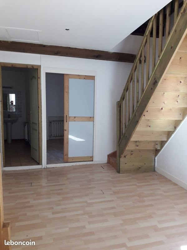 Appartement à louer, 92m², Viviers