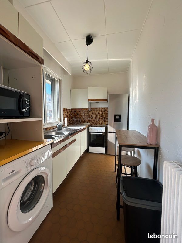 Appartement à louer, 46m², Lyon 8ème