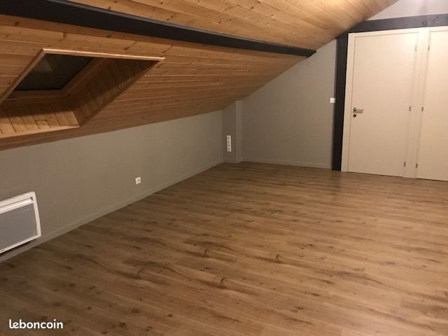 Appartement à louer, 76m², Valdahon
