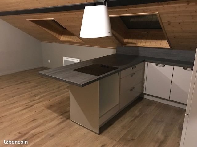 Appartement à louer, 76m², Valdahon