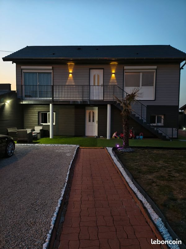 Maison à vendre, 135m², Feillens
