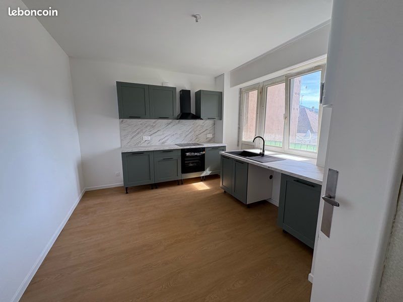 Appartement à louer, 106m², Saint-Dié-des-Vosges