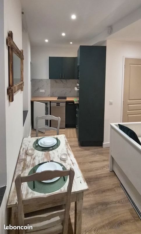 Appartement à louer, 30m², Grasse
