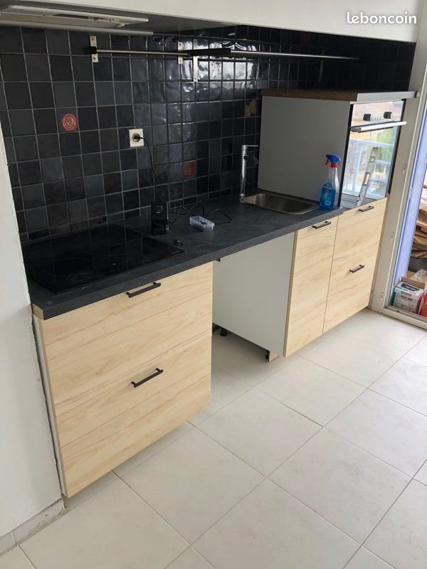 Appartement à vendre, 74m², Pont-Saint-Esprit