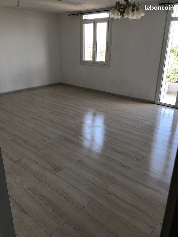 Appartement à vendre, 74m², Pont-Saint-Esprit
