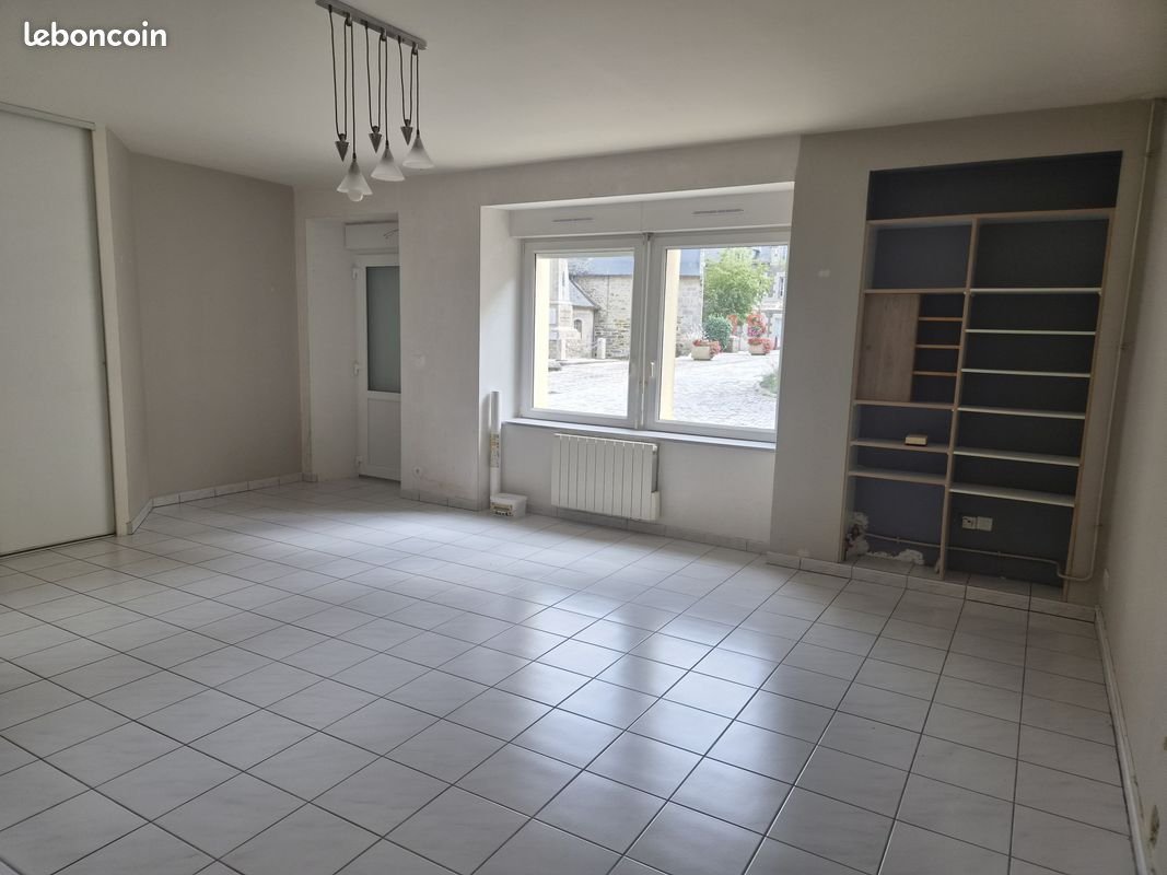 Appartement à louer, 70m², Saint-Gérand