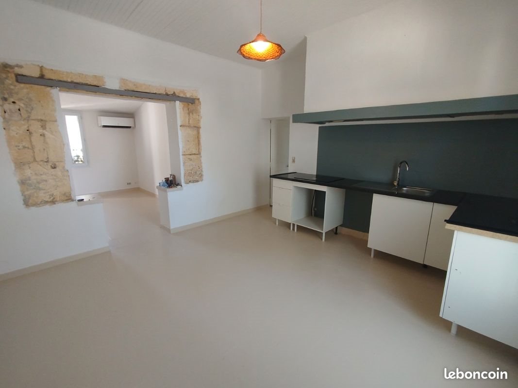 Appartement à louer, 45m², Arles