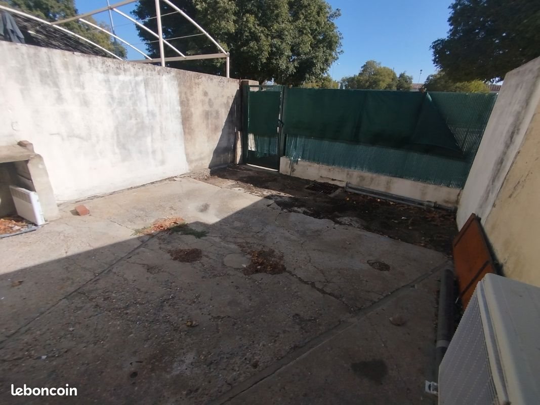 Appartement à louer, 45m², Arles
