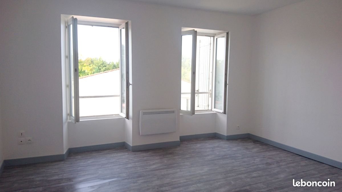 Appartement à louer, 35m², Pons
