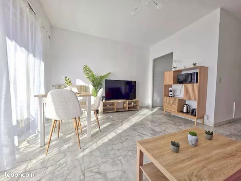 Appartement à louer, 30m², Menton