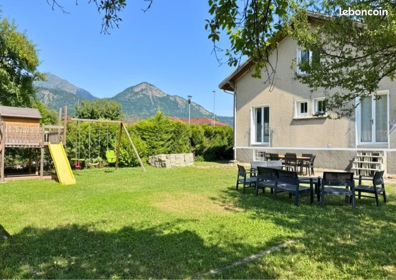 Maison à vendre, 159m², Marignier