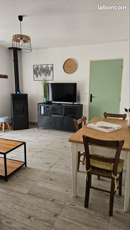 Maison à louer, 57m², Hautefage-la-Tour