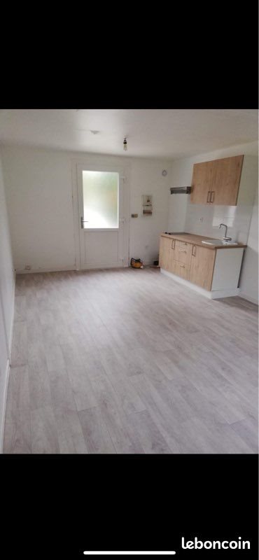 Appartement à louer, 25m², Maurepas