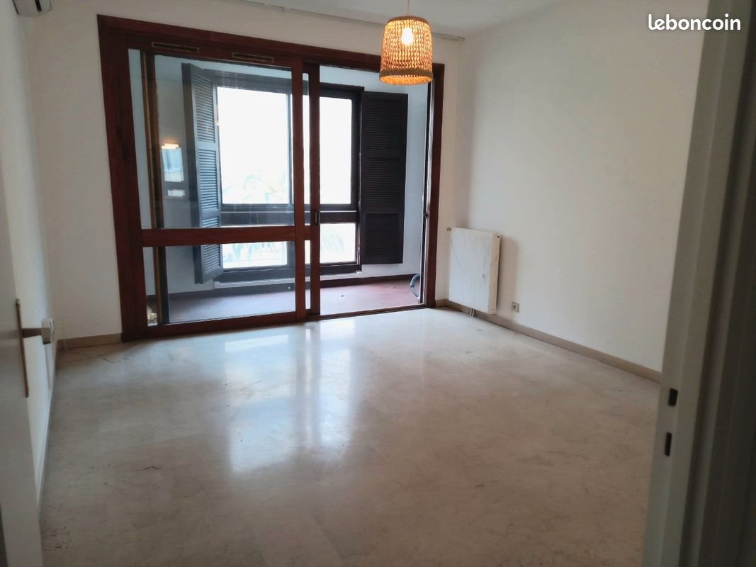 Appartement à louer, 52m², Ajaccio