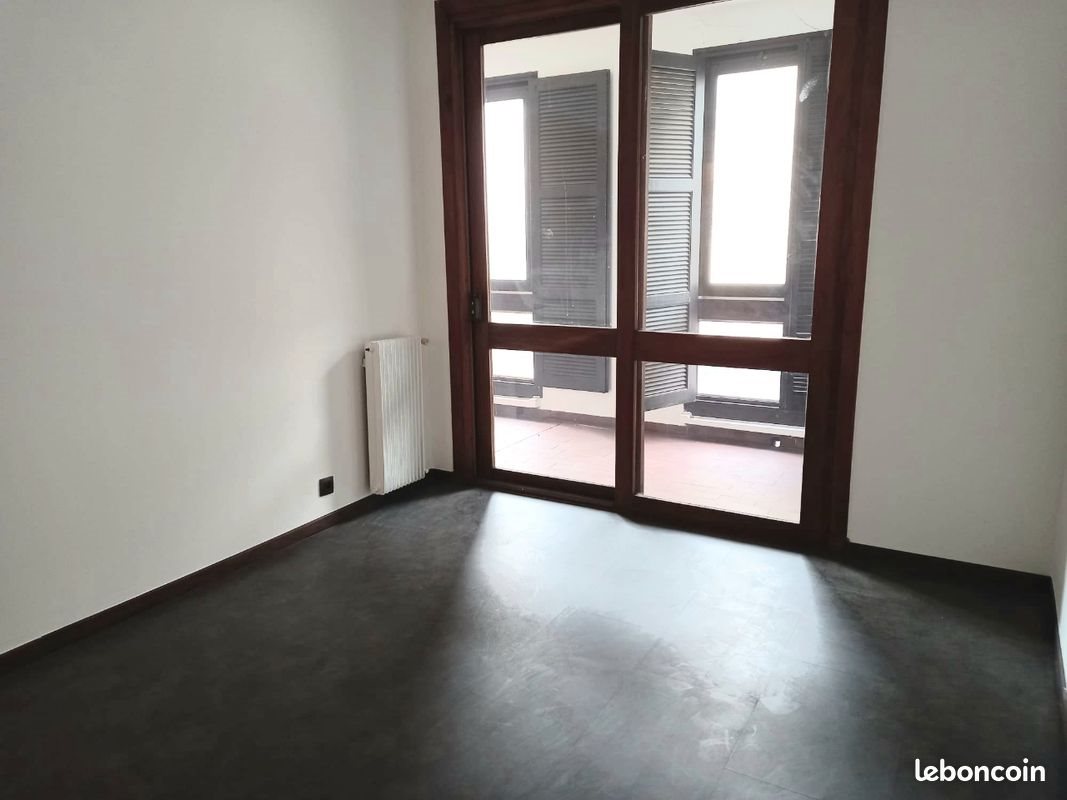 Appartement à louer, 52m², Ajaccio