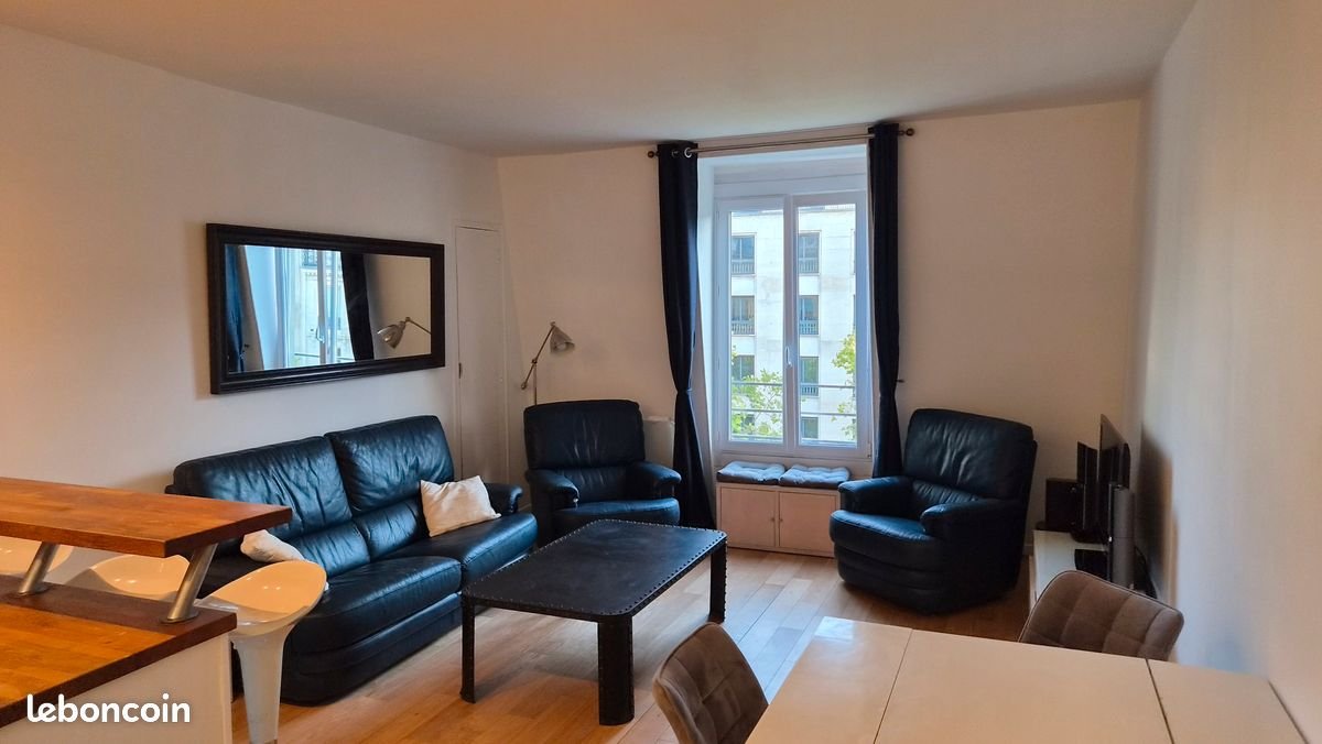 Appartement à louer, 45m², Paris 8ème