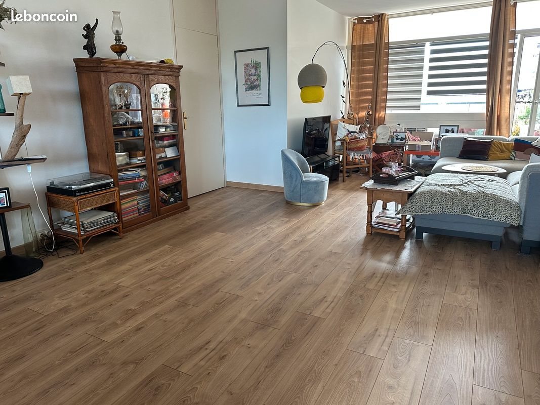Appartement à louer, 98m², Croix
