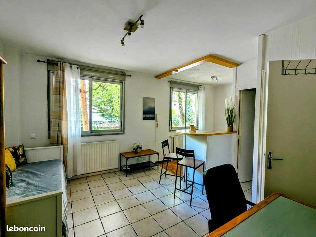 Appartement à louer, 23m², Saint-Etienne