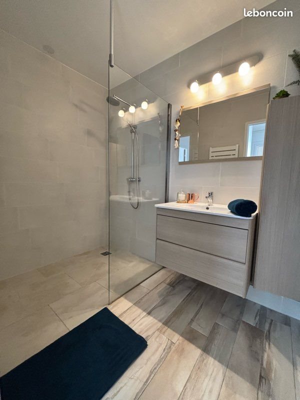 Appartement à louer, 30m², Vallauris