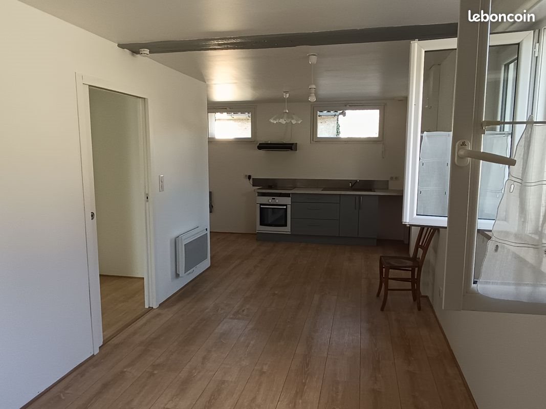 Appartement à louer, 42m², Segonzac