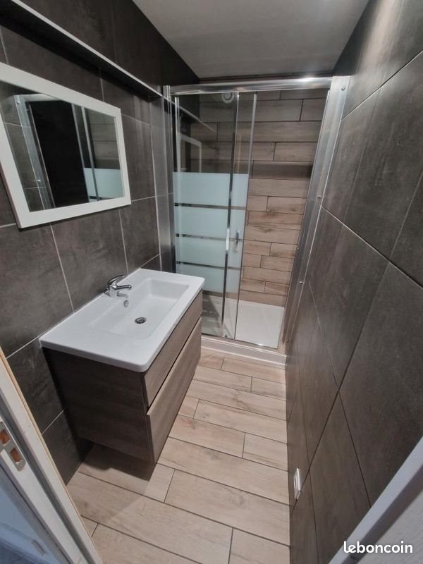 Appartement à louer, 36m², Courpière