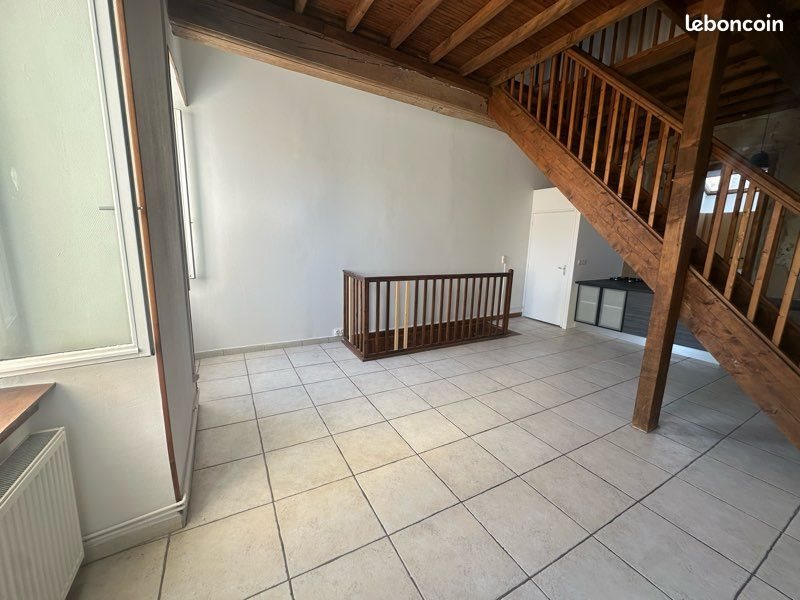 Maison à louer, 100m², Chazelles-sur-Lyon