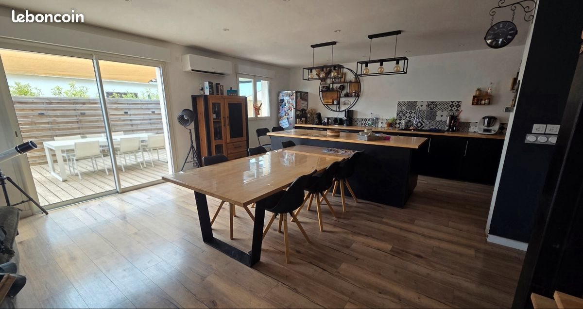 Maison à vendre, 140m², Gallargues-le-Montueux