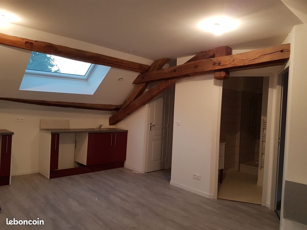 Appartement à louer, 45m², Couches