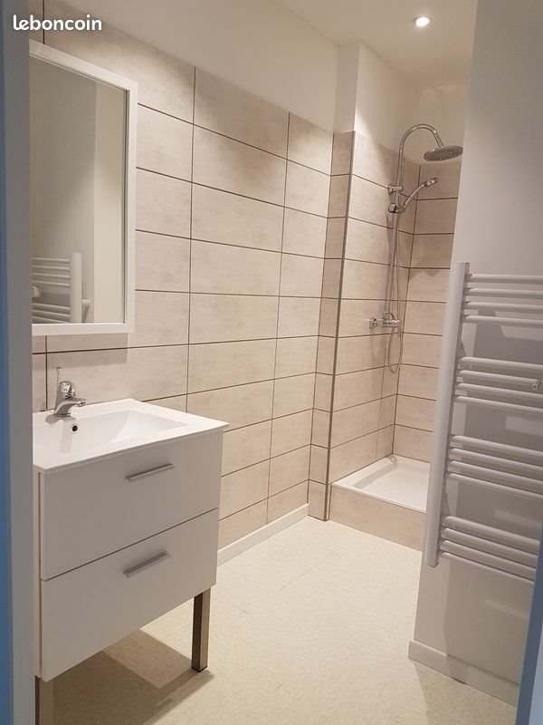 Appartement à louer, 45m², Couches