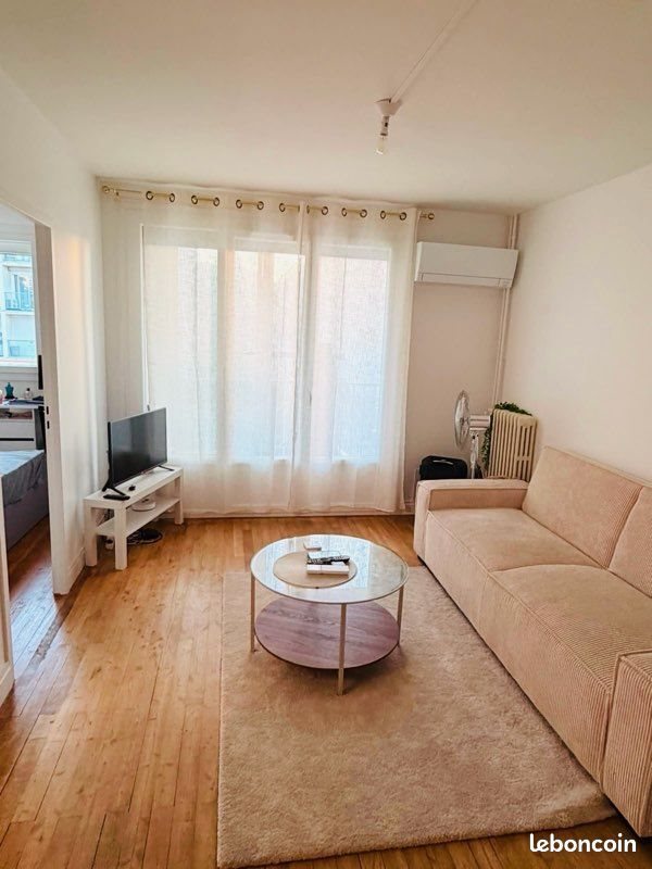 Appartement à louer, 35m², Guilherand-Granges