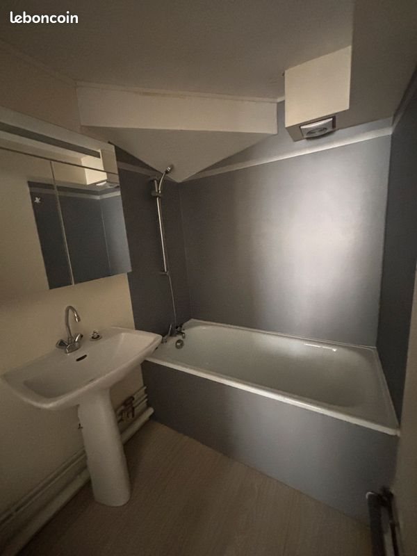 Appartement à louer, 19m², Limoges