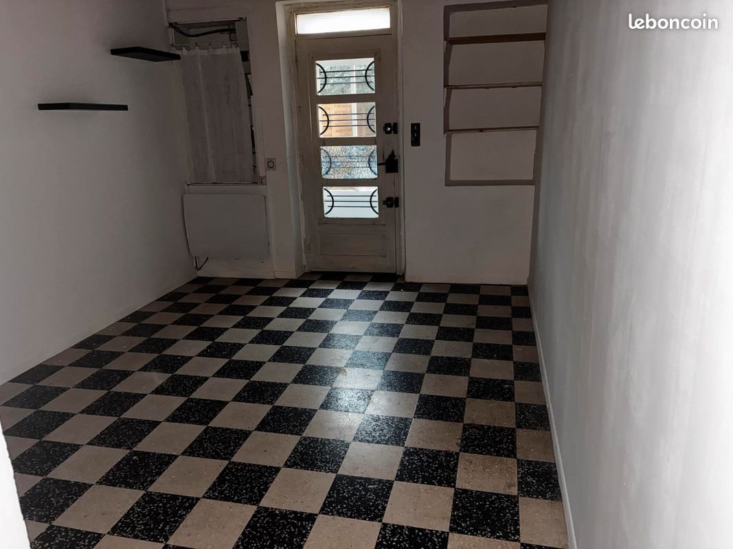 Appartement à louer, 45m², Laudun-l'Ardoise