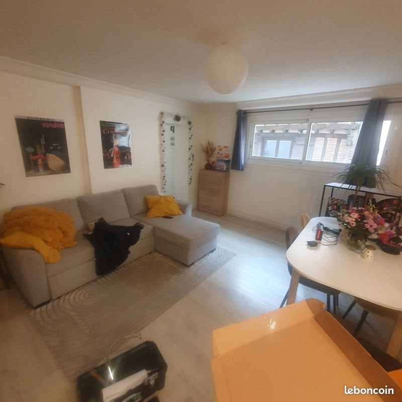 Appartement à louer, 4m², Agen